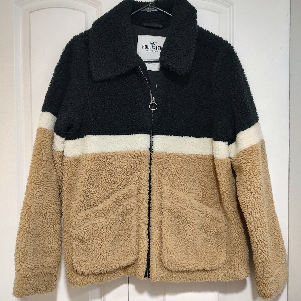 Hollister Sherpa jacket